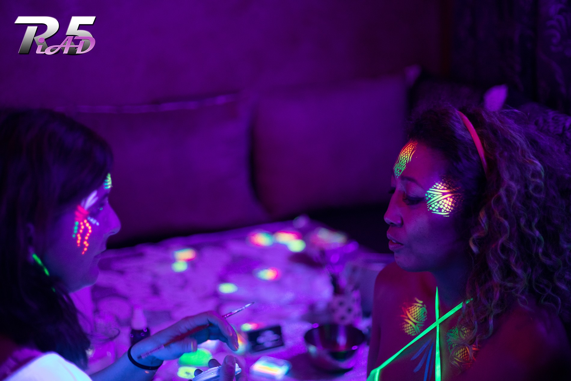 Fluo party 01 22 18 