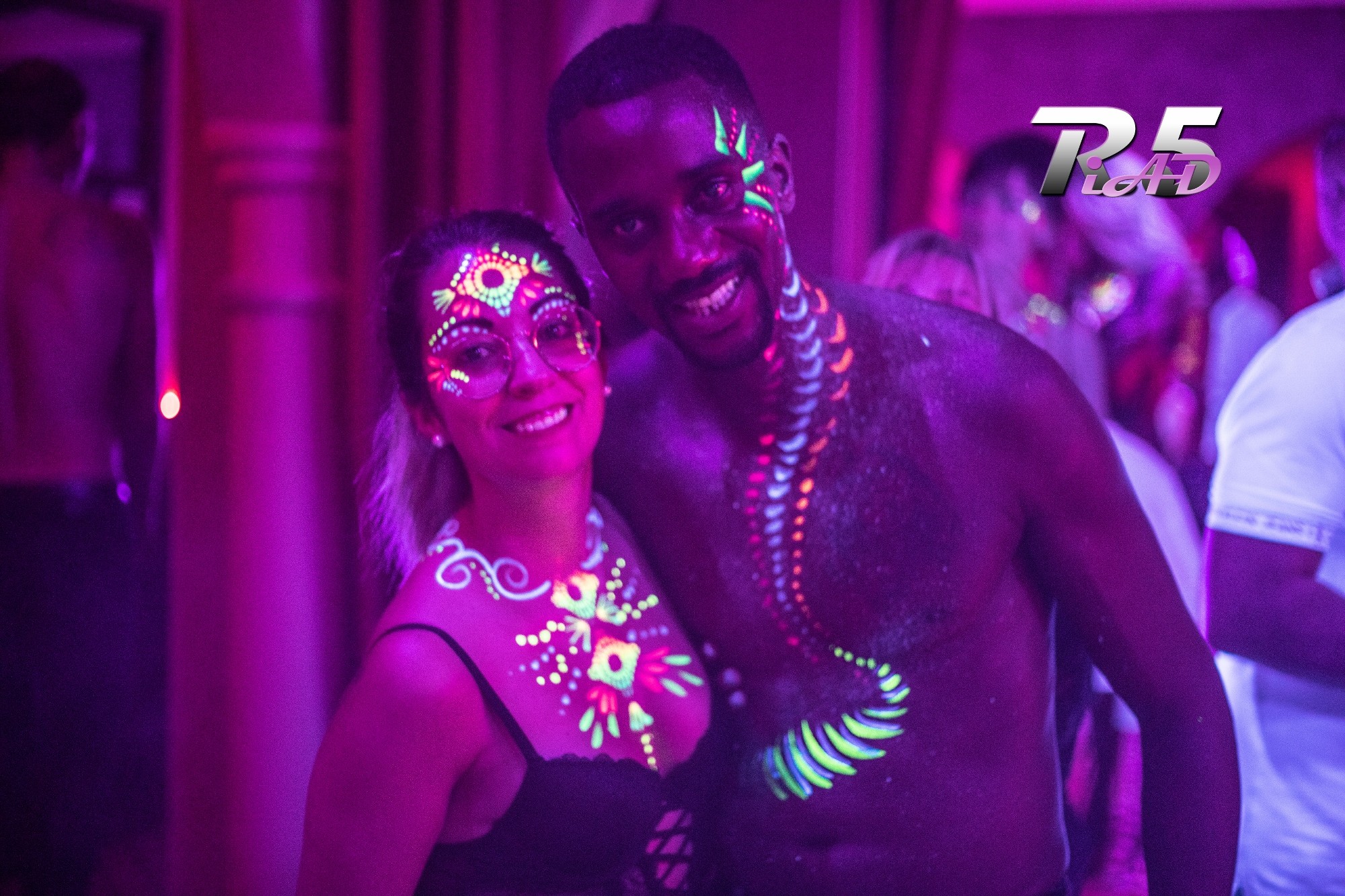Fluo party 01 22 56 