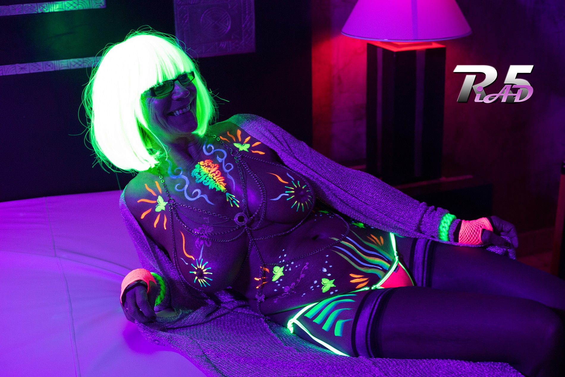 Fluo party 01 22