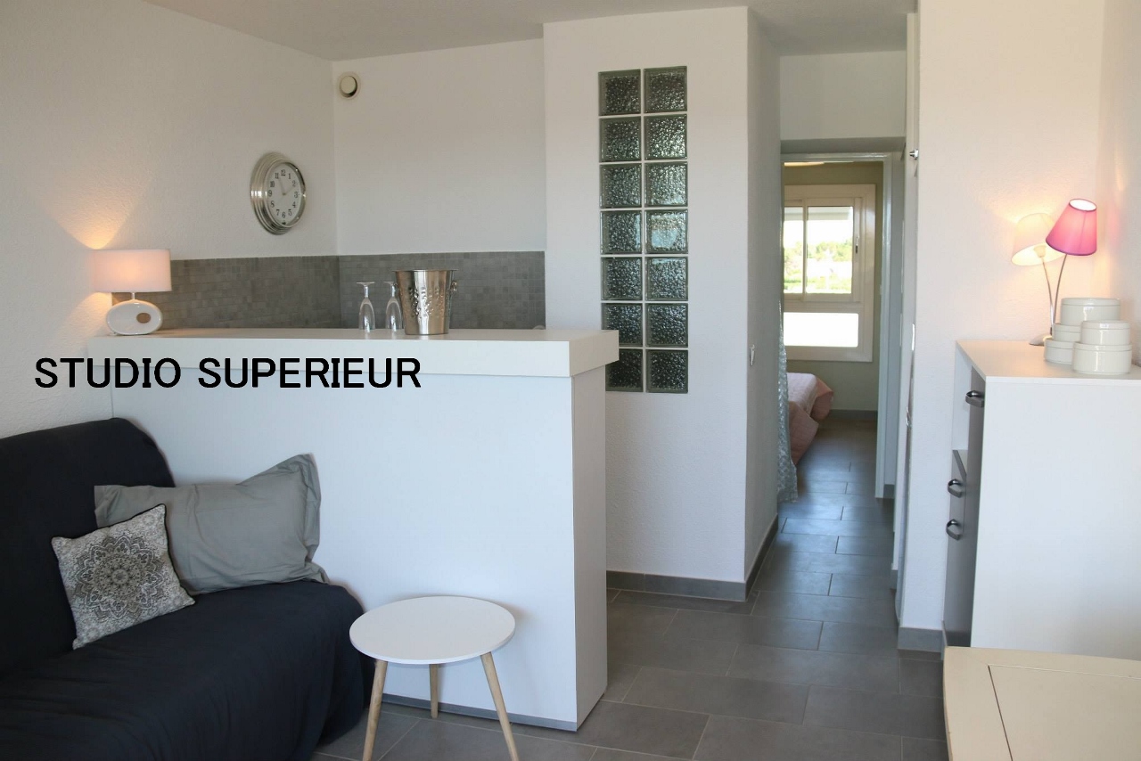 Studio Standard & Supérieur 