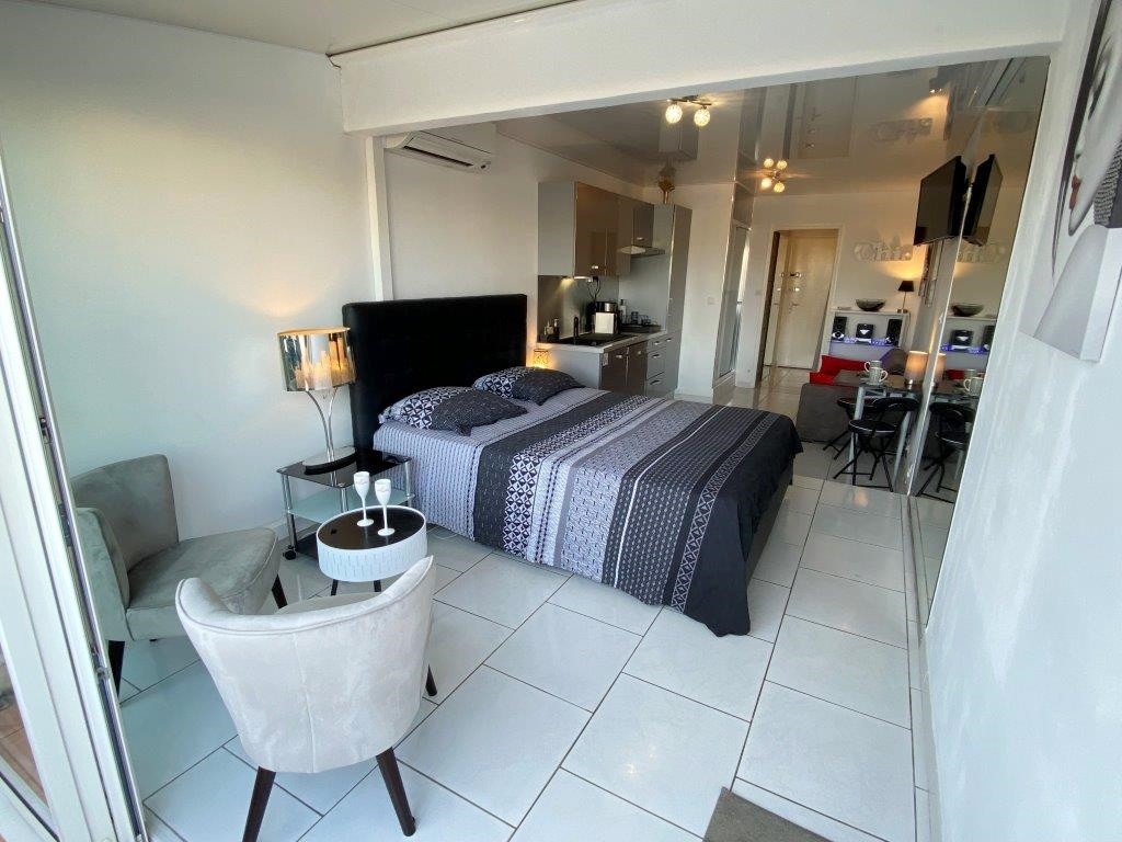 Studio luxe village 158 