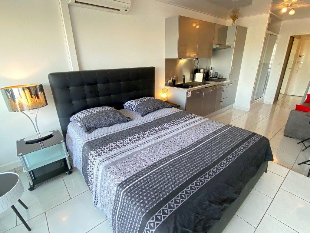 Studio luxe village 159 