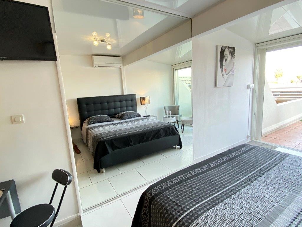 Studio luxe village 163 