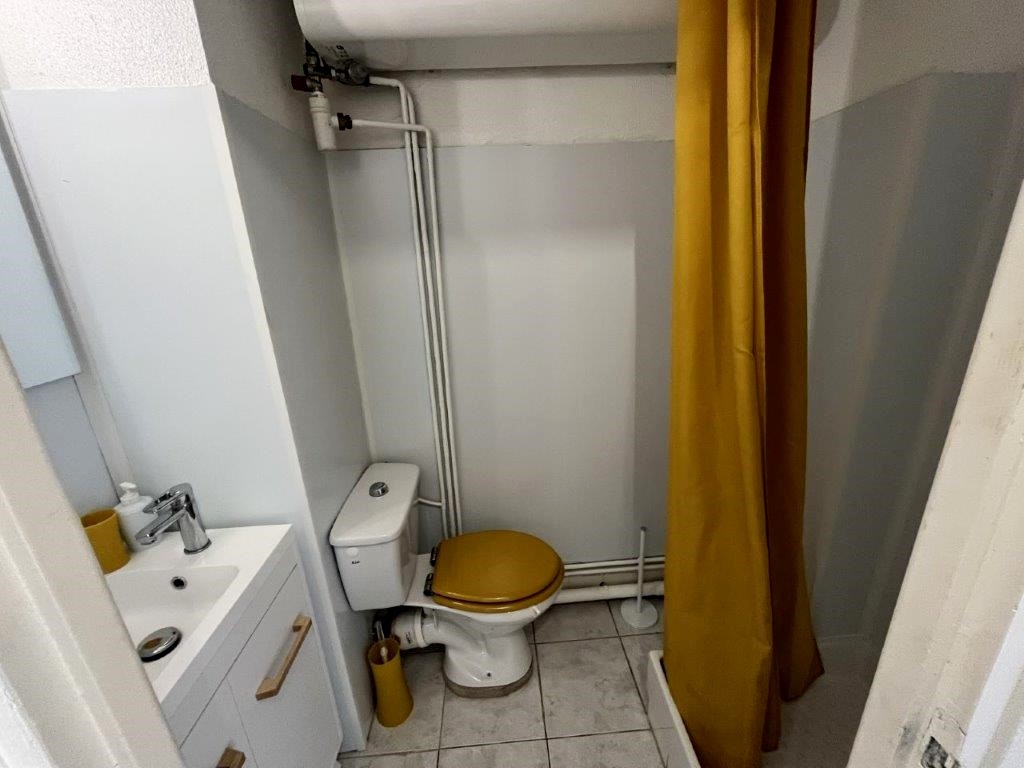 Studio standard village 106 
