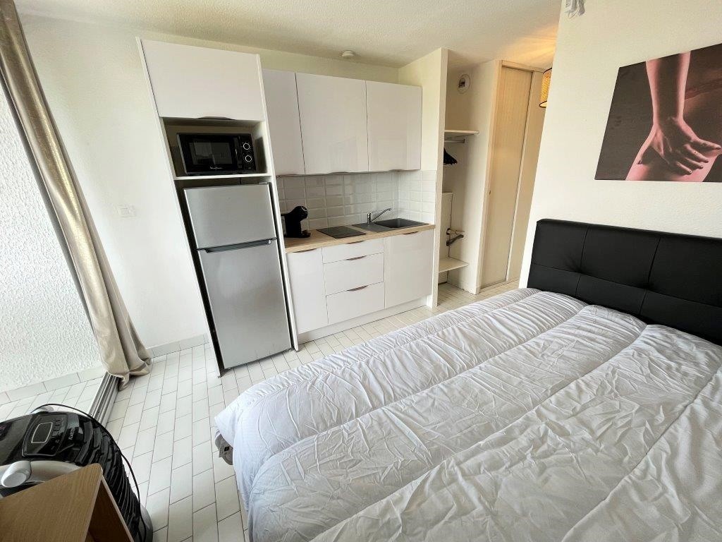 Studio standard village 119 