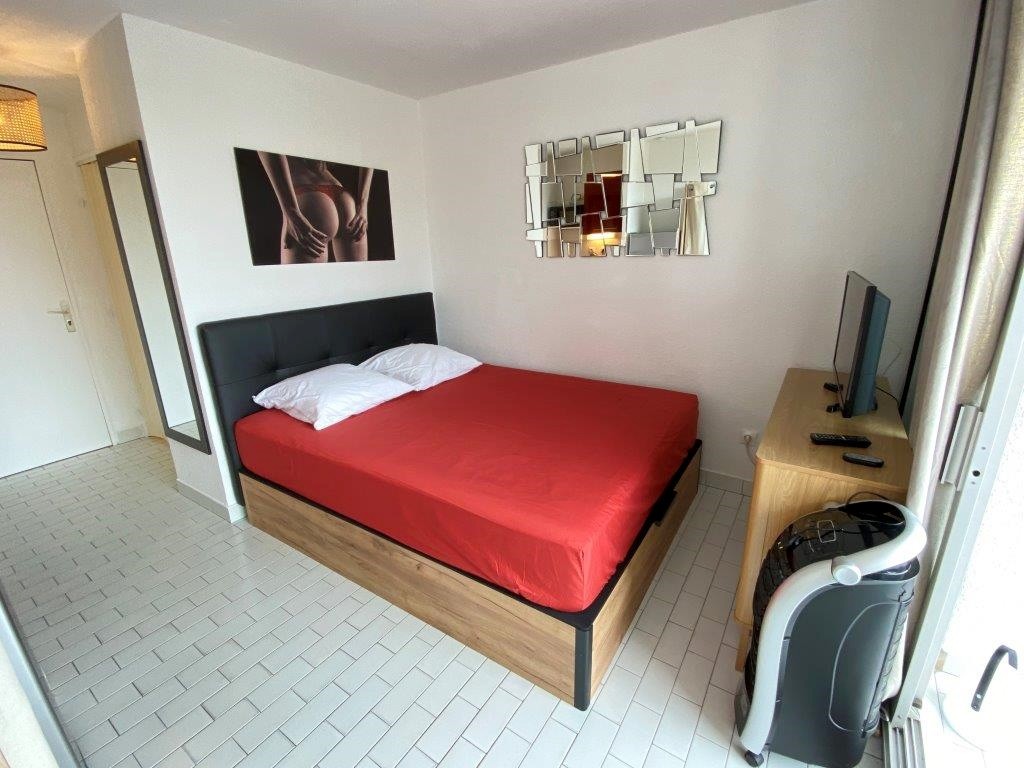 Studio standard village 134 