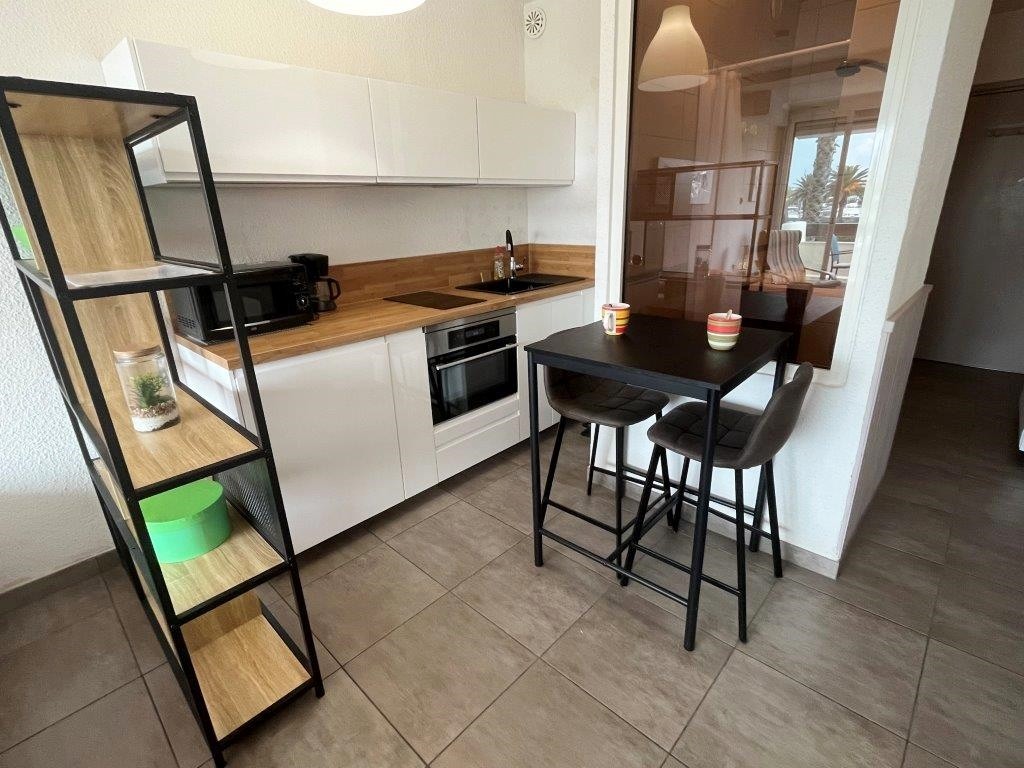 Studio standard village 151 