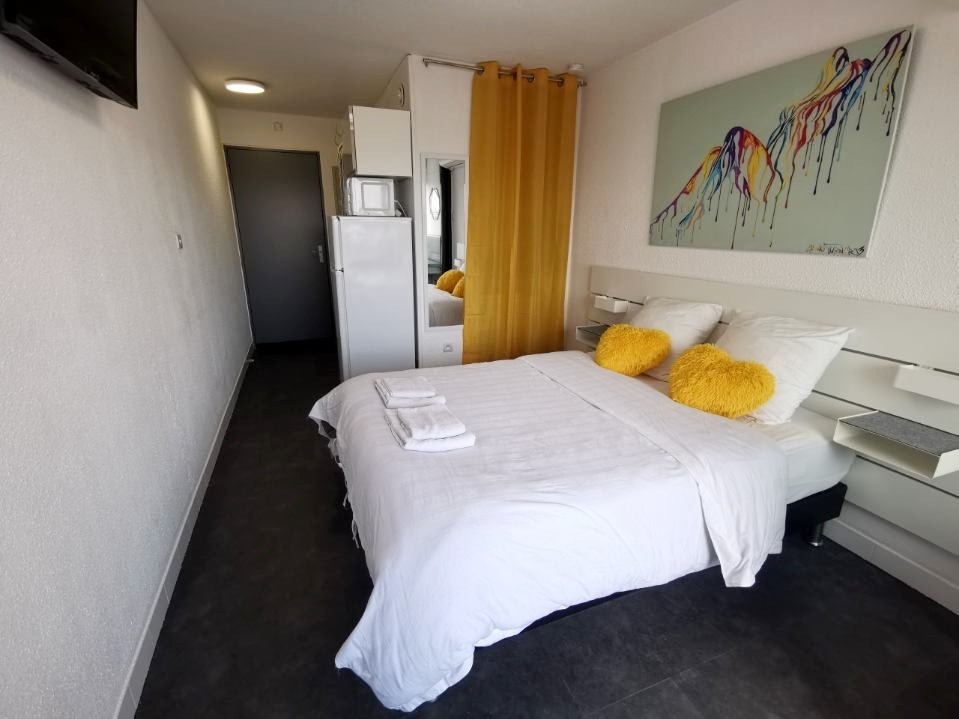 Studio standard village 94 